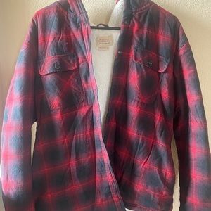 fluffy sherpa interior plaid shacket/jacket